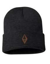 Load image into Gallery viewer, Leather Patch Toque

